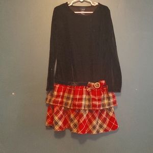 Basic Editions long sleeve holiday dress